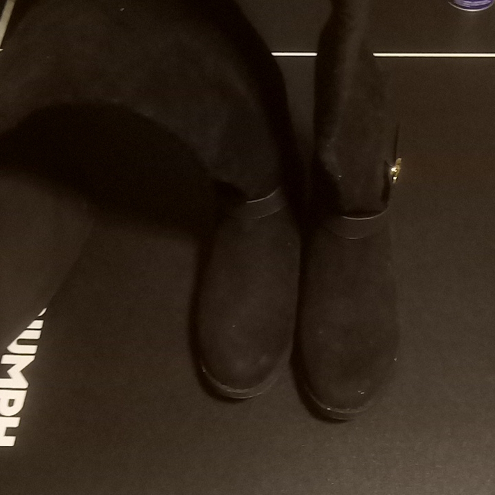 Black boots